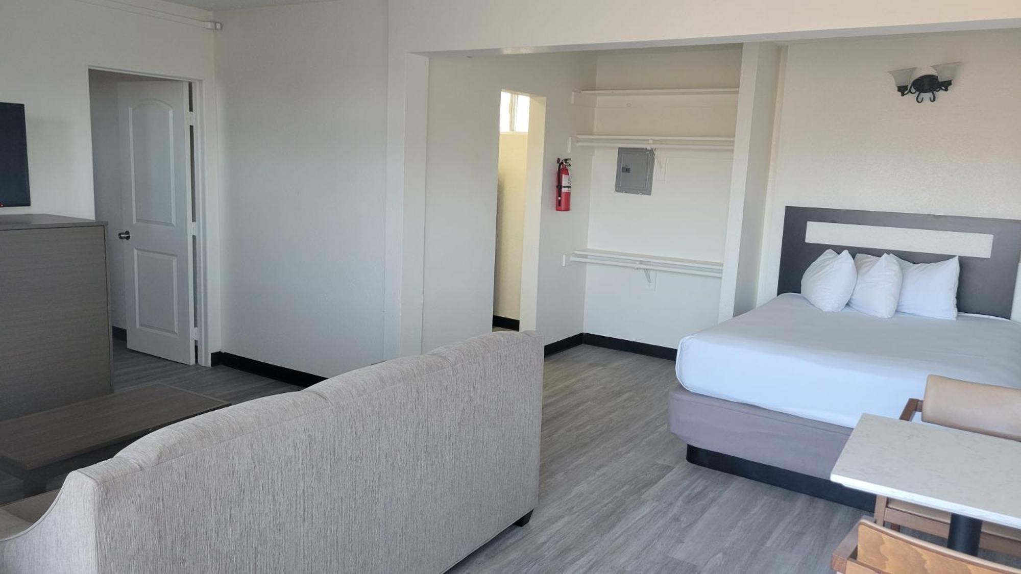 Mc Pacific Inn & Suites Торранс Экстерьер фото